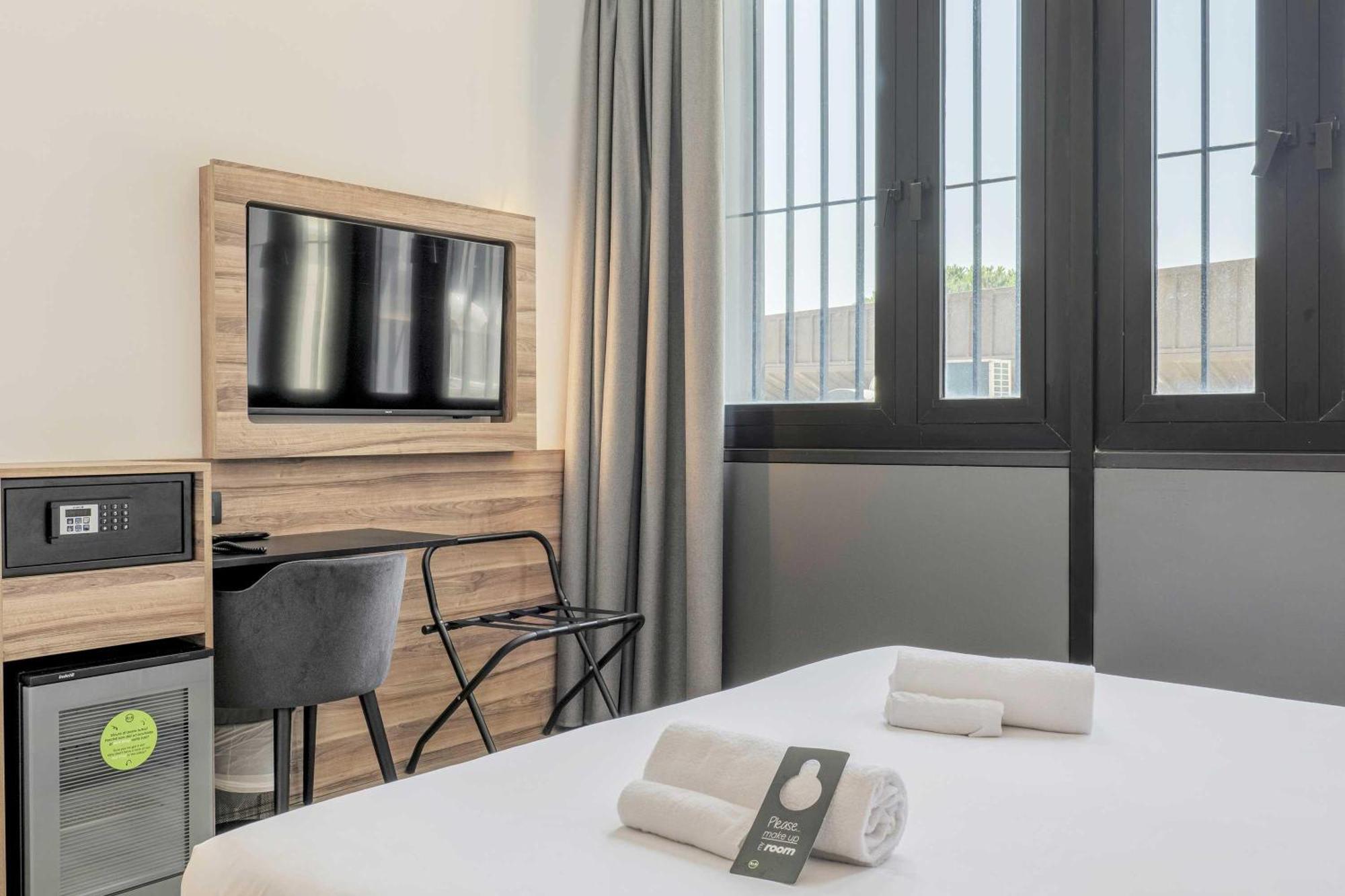 B&B Hotel Prato City Center エクステリア 写真